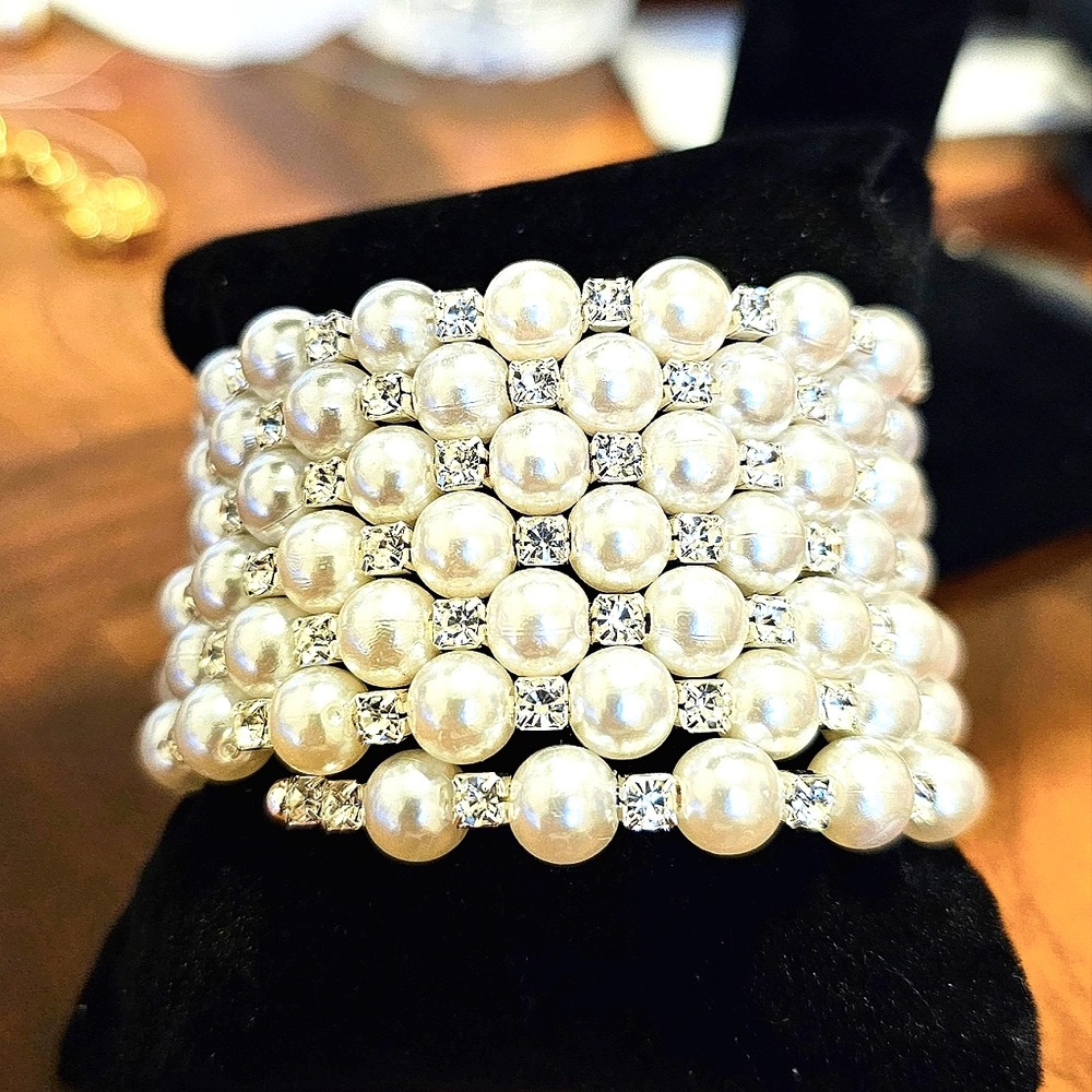 Gorgeous Finely Crafted Multi Strand Faux Pearl Bracelet With Rhinestones